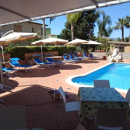 Bed & Breakfast Alelida 3*