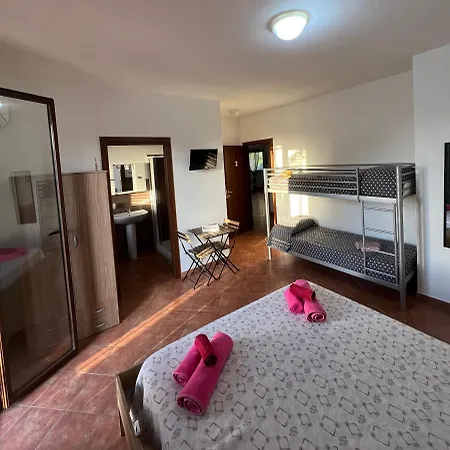 Alelida Bed & Breakfast 3*